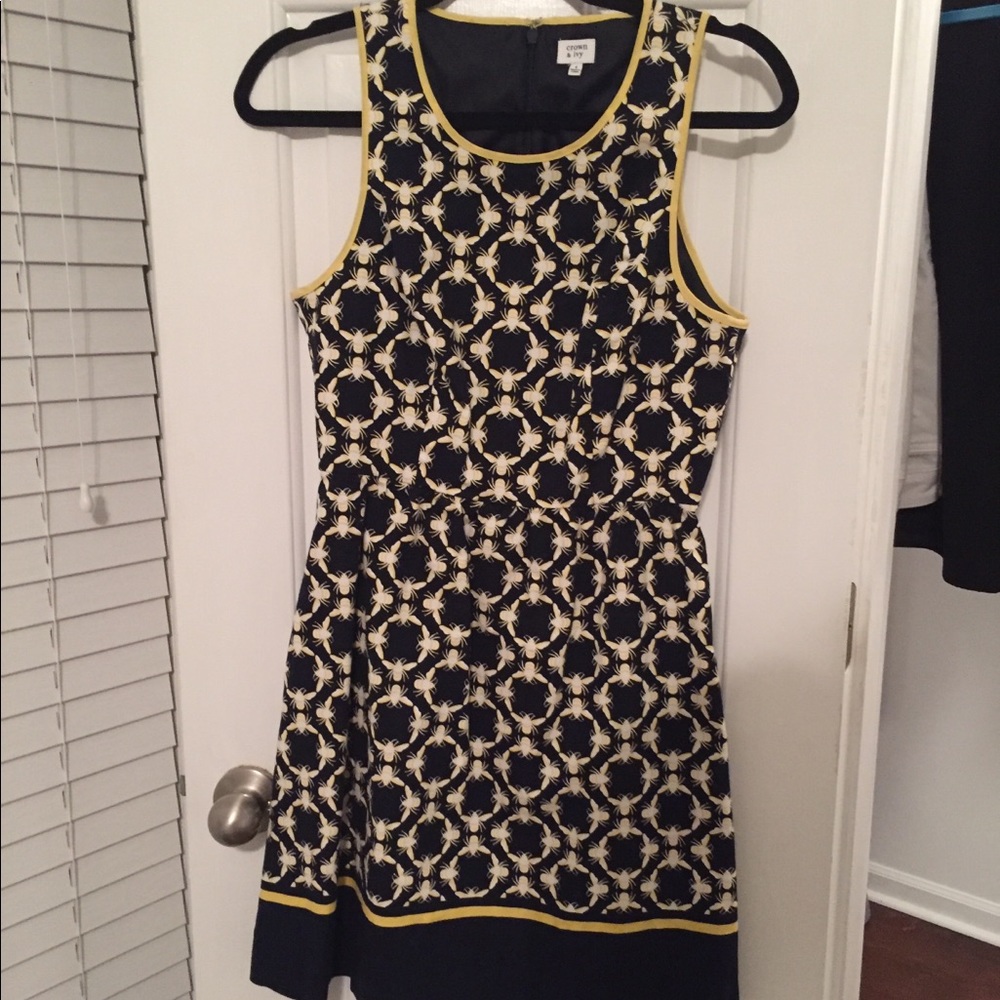Bumblebee shift dress